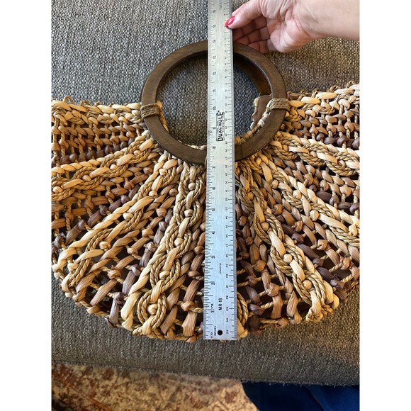 Boho Straw Woven Handbag Brown Tan Fan Shape Wooden Circle Handle Tote Bag EUC - Picture 8 of 8